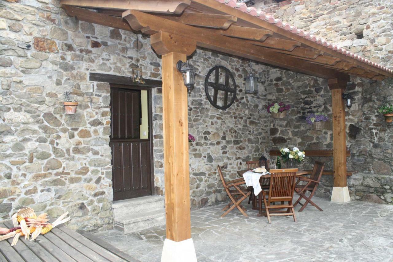 Casa Rural La Xiarapina Serrapio Exterior foto